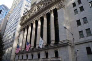 ヒンデンブルグオーメン点灯で株価暴落か！？【2020・予想】今後の株・FX・金の見通しは？