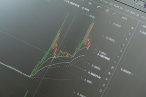 無料サインツールで雇用統計で勝つには？【FX】