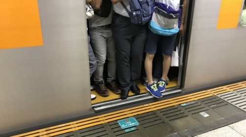 緊急事態宣言がついに解除!しかし油断できない理由とは?