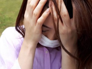 マスク着用で苦しんでる人に読んでほしい!「世間の目」から自由になる方法を解説!