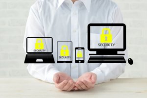 キャッシュレス決済で、今後銀行口座のお金が盗まれるリスクが高まっている!?