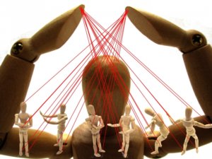 これから「上級国民」がFX・株まで牛耳るようになる！？