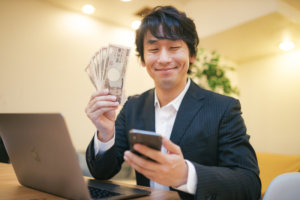 お金を多く使うとFXや株で勝てる!?
