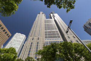 今日から8月22日まで4度目の緊急事態宣言開始!ワクチン接種者の見分け方とは。