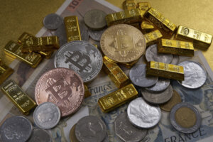 麻生太郎氏がコロナ収束と発言！9/7ビットコイン17%暴落の理由とは！？