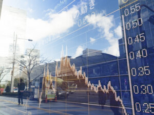 【投機筋チャート】日経平均株価が12年ぶりの8日連続暴落か！？株も金（ゴールド）はもっと暴落する！？