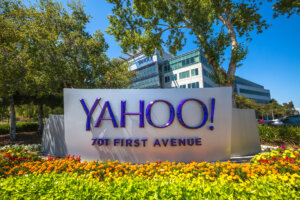 Yahooが中国から撤退!FOMCテーパリング開始だが金融政策は緩和的に留まる方針に。