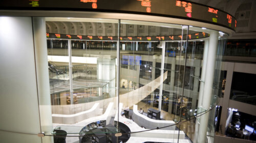 NYダウが4日続落!ガソリン価格抑制のトリガー条項について解説!