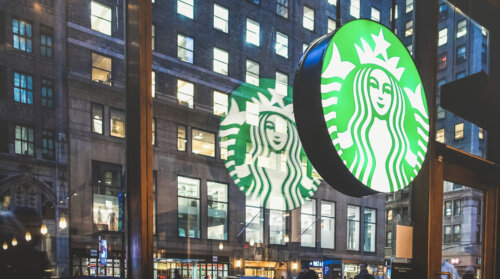 スターバックスもロシアより撤退へ。サル痘はコロナワクチン後遺症か?