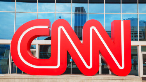 上海にてCNNが突如遮断か。世論調査にて憲法改正へ賛成が反対を上回る。