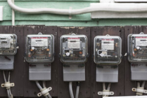 パキスタンの国土の3分の1が水没か。電力大手10社すべてが電気料金の設定上限に到達へ。