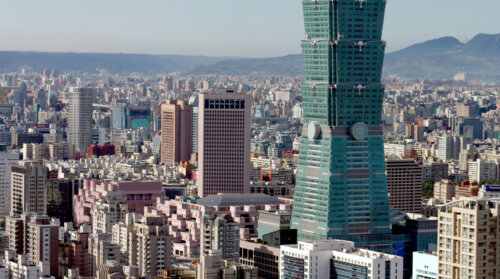 米下院議長のペロシ氏が訪台へ。東電など電力会社7社が燃料費高騰により1,900億円の赤字へ。