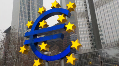 ECBは0.5%利上げか。クレディ・スイスは中銀から最大7兆円調達へ。