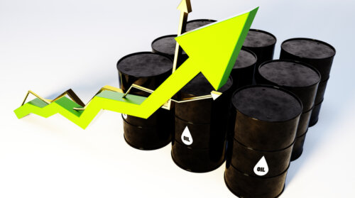 原油相場は中国需要増加で高騰再燃か。政府は追加の物価高対策をまとめる方針へ。