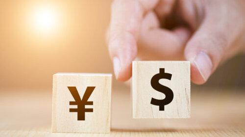 一時1ドル139円台で半年ぶりの円安水準か。