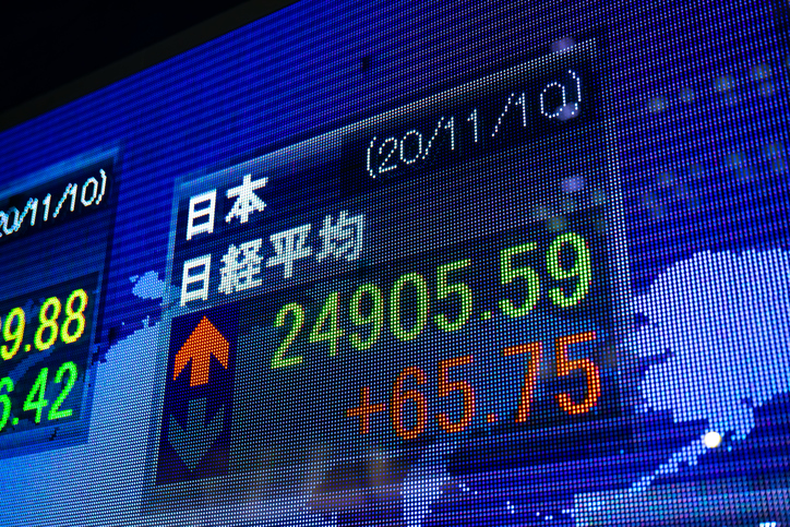 日経平均株価は3万円台で上昇維持か。