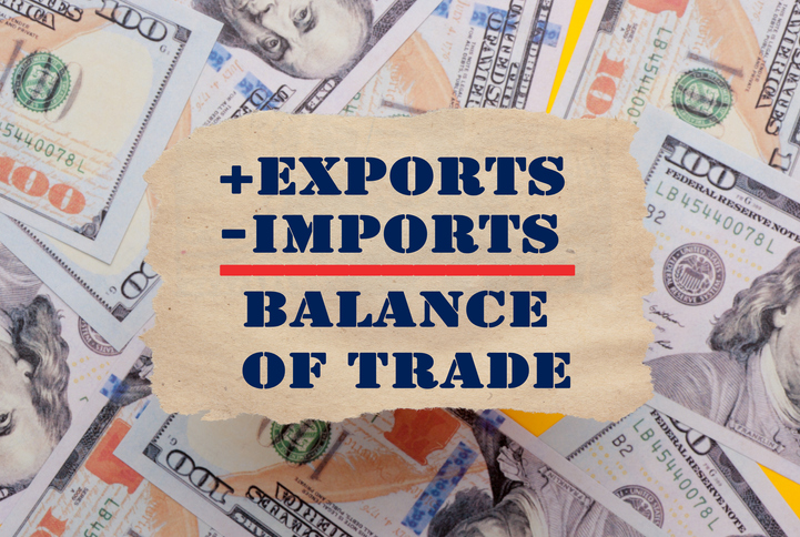 6月貿易収支は23カ月ぶりの黒字へ。