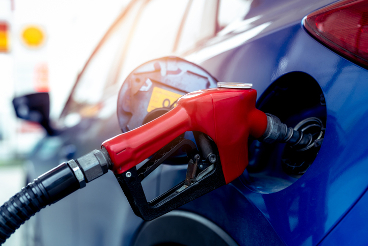 ガソリン価格は15年ぶりの高値か。