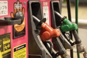 トリガー条項の凍結解除を検討へ。