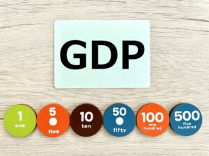 1人当たりのGDPがG7最下位へ。