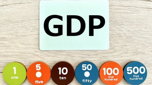 1人当たりのGDPがG7最下位へ。