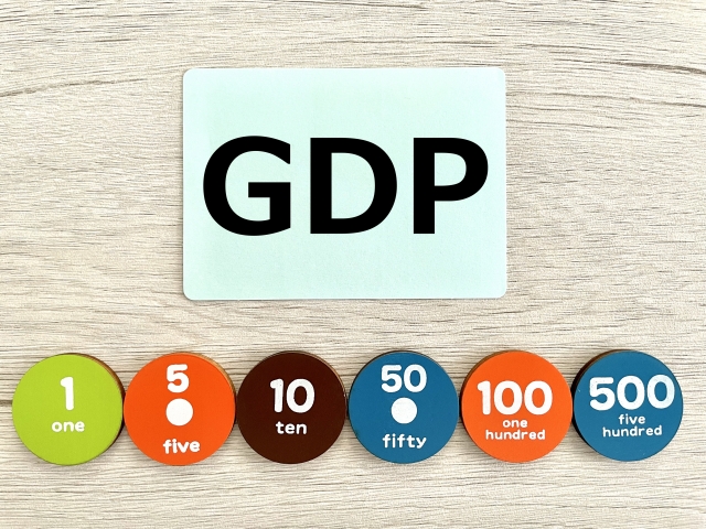 1人当たりのGDPがG7最下位へ。