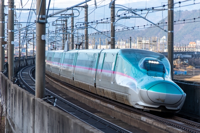 年末年始の新幹線予約はコロナ前比1.1倍へ。