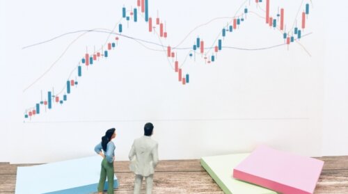 自社株買いは過去最高の9.3兆円に。