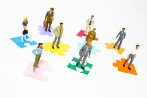 安倍・二階・岸田の3派閥を解散か。