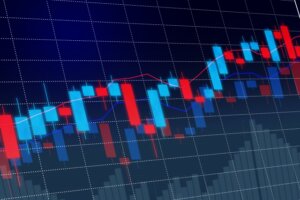 日経平均株価4万円突破と実体経済の乖離に心配の声か。