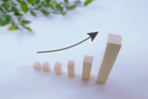 2023年度の倒産件数が直近10年で最多に。