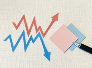 岸田内閣の支持率が29.8%に上昇へ。