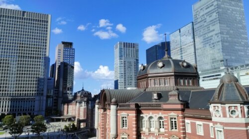 長期金利が一時0.980%まで上昇か。