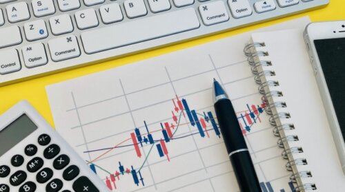 NYダウ終値が2カ月ぶりに過去最高値を更新へ。