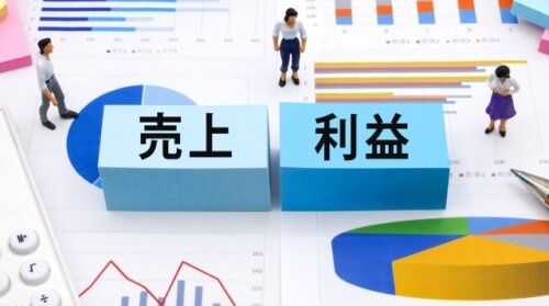 ファストリの売上高が初の3兆円超に。