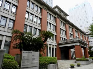 国家公務員の給与を平均2.76%引き上げ決定へ。