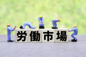 2024年の労働力人口は過去最多の7,000万人に。