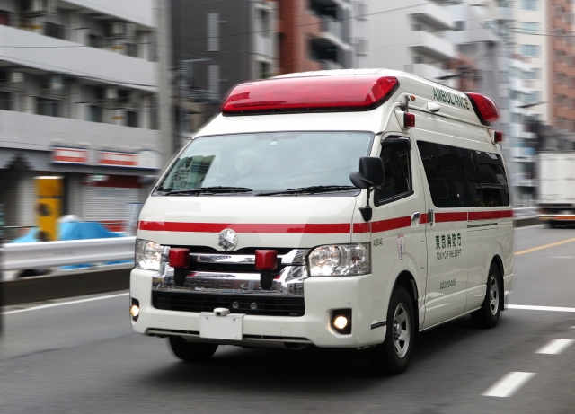 万博会場内から救急搬送された来場者が死亡か。