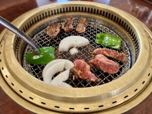 焼肉店の倒産が急増で過去最多か。