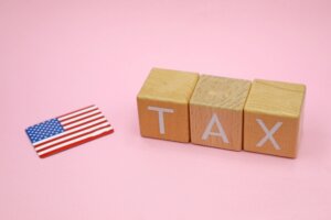 米国が対中関税に50～65%を検討か。
