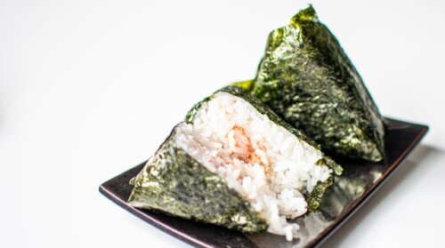 コンビニおにぎりの200円時代が到来か。
