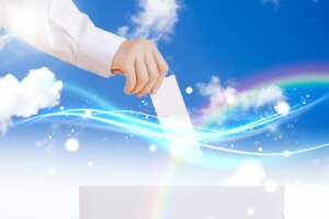 参院選の与党過半数割れは厳しい民意の表れか。