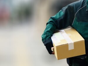 代引き配達のトラブルが増加か。