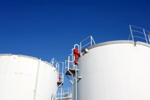 原油高騰への対応でG7が備蓄石油の放出の用意か？