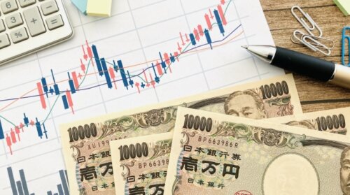 日経平均が最高値更新も過熱感に。